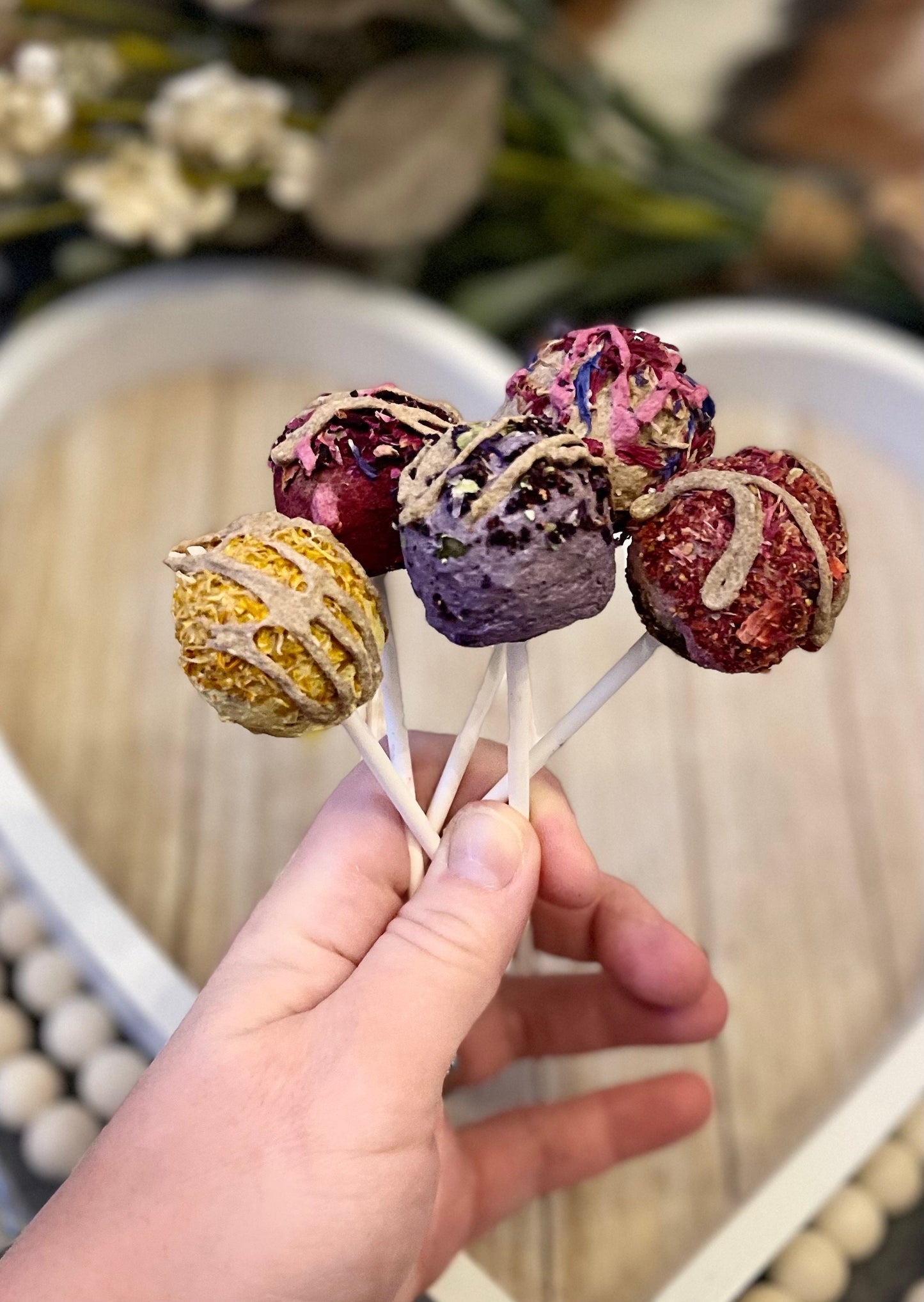 Hay Cake Pops | Timothy HAY BASED treat