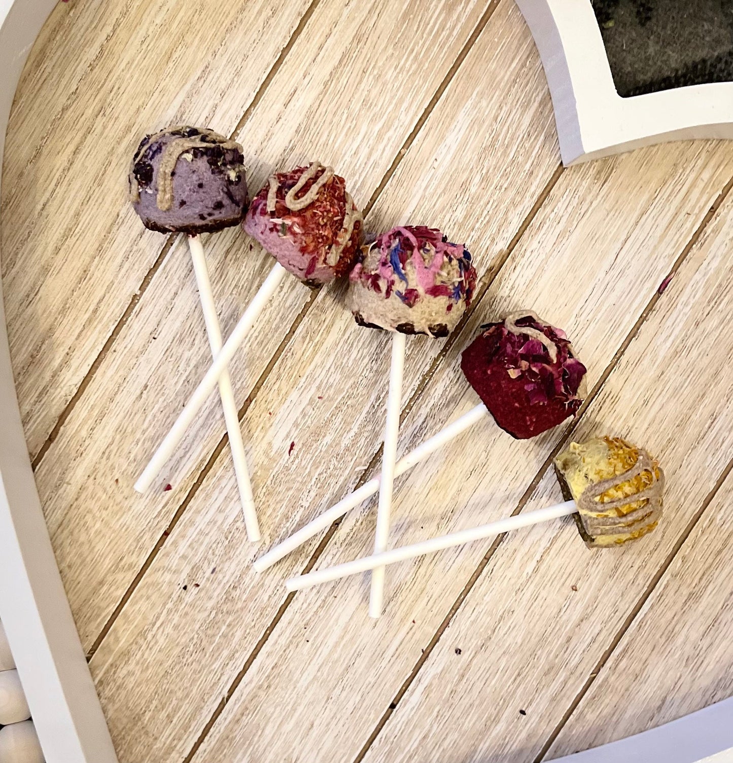 Hay Cake Pops | Timothy HAY BASED treat