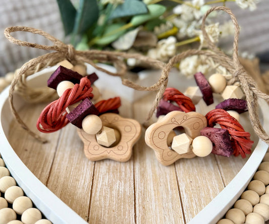 Spring Ring Flings | Natural Fruit Infused Bunny Toss Toy, Small Pet Chews, Rabbit, Chinchilla, Hamster & Guinea Pig Enrichment Toys