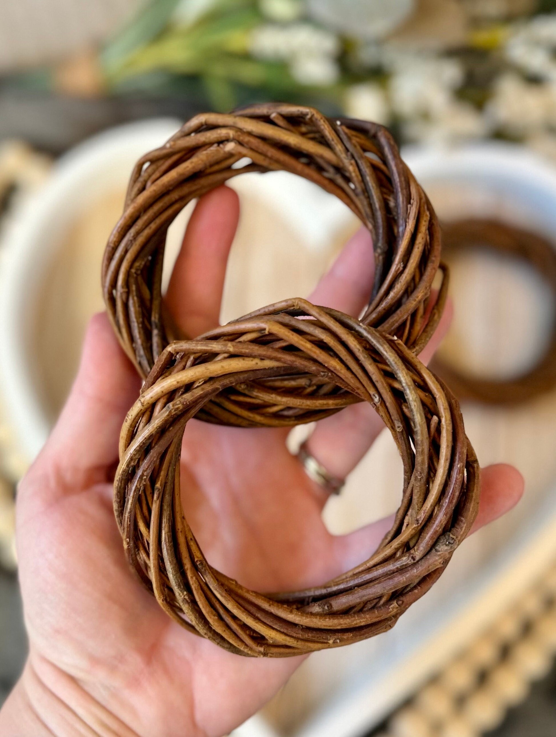 Willow Rings | Safe Toss Toy, Healthy, Natural Chew Toy for Rabbits, Chinchillas, Hamsters & Guinea Pigs, Enrichment Toy/Boredom Buster