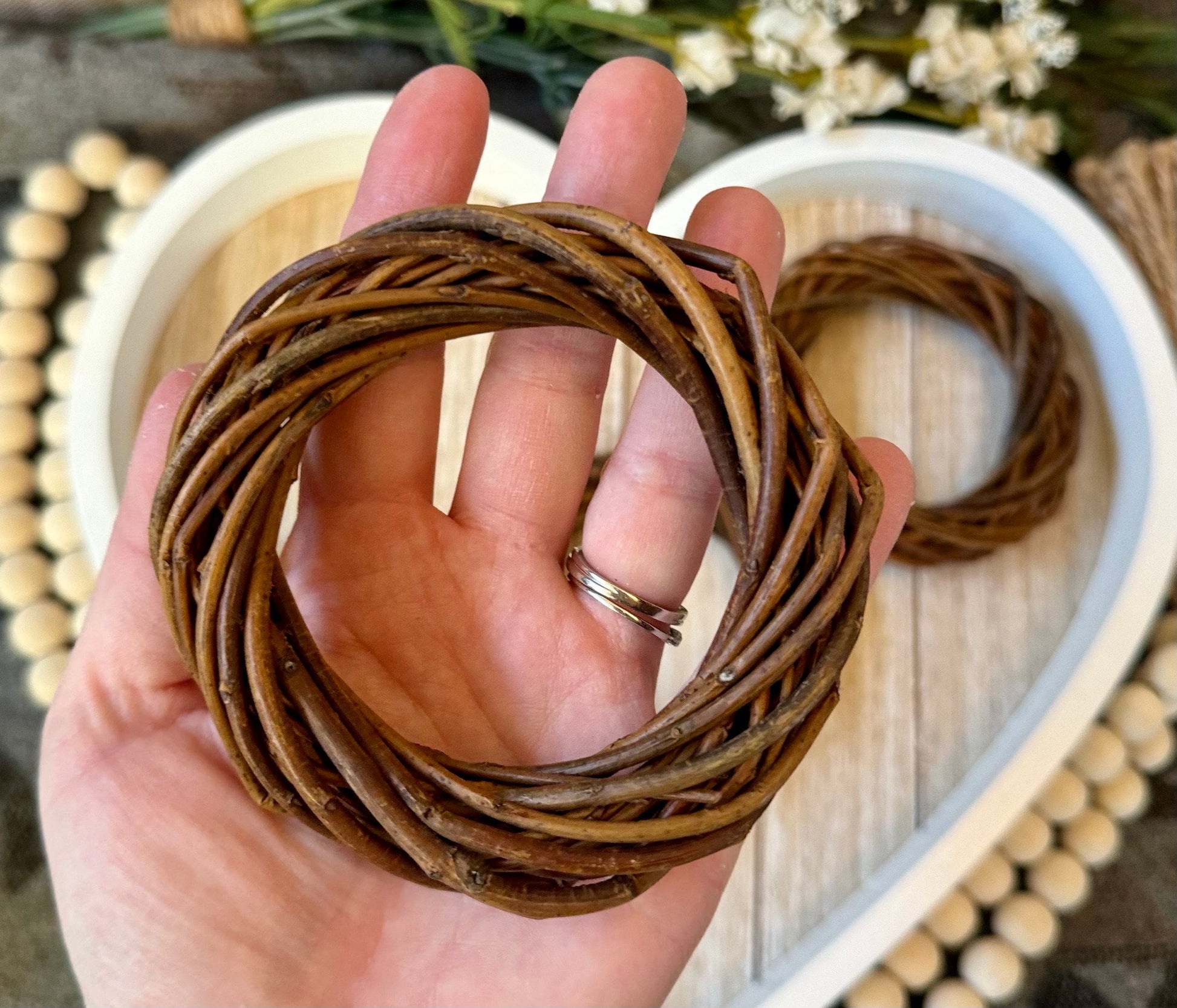 Willow Rings | Safe Toss Toy, Healthy, Natural Chew Toy for Rabbits, Chinchillas, Hamsters & Guinea Pigs, Enrichment Toy/Boredom Buster