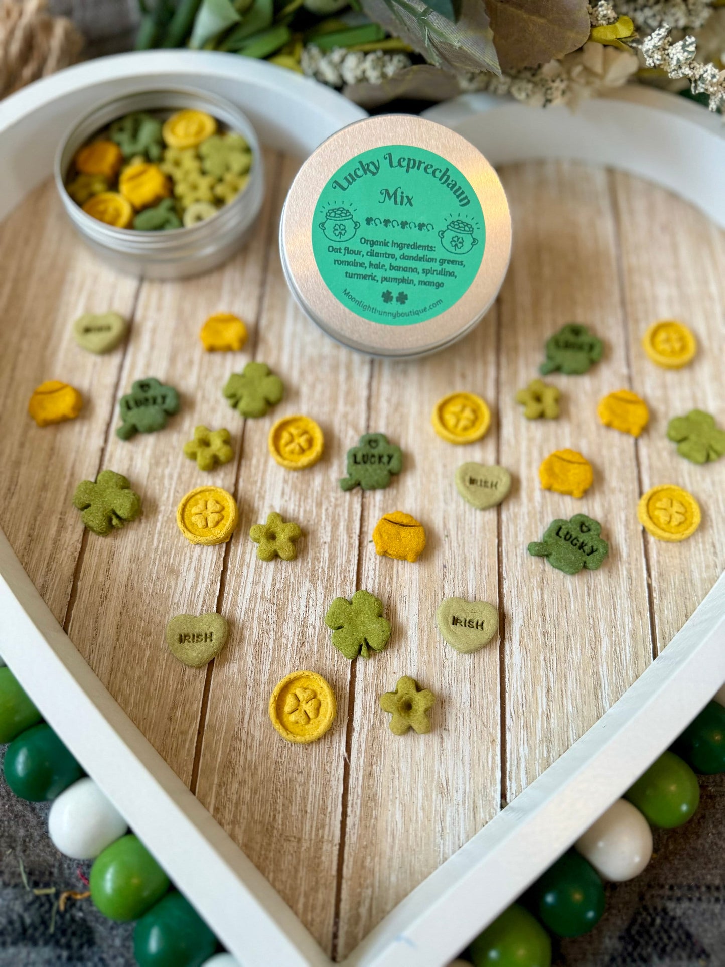 Lucky Leprechaun Mix | Delicious Bite Sized Treats for Rabbits, Guinea Pigs, Hamsters, Mice, and Small Pets, Healthy & Organic Bunny Treats